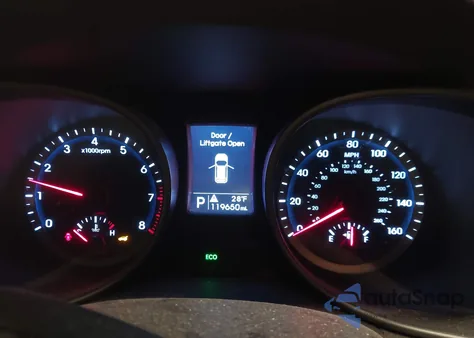 2016 Hyundai Santa Fe Sport 2.4 Premium z USA, uszkodzony, nr VIN 5XYZUDLB0GG312436